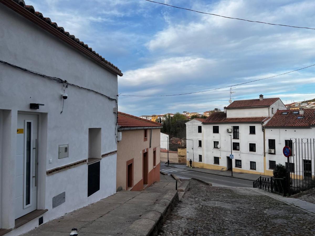 Consolacion17 Caceres Exterior photo